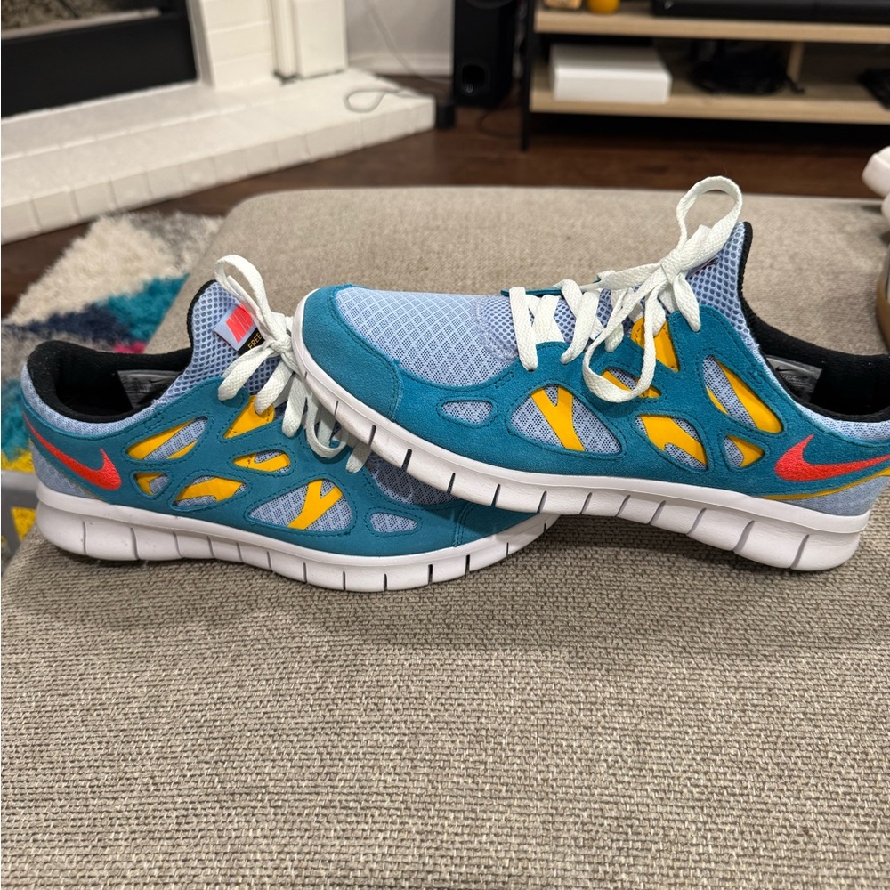 Nike Free Run 2 Blue and Yellow Shoes